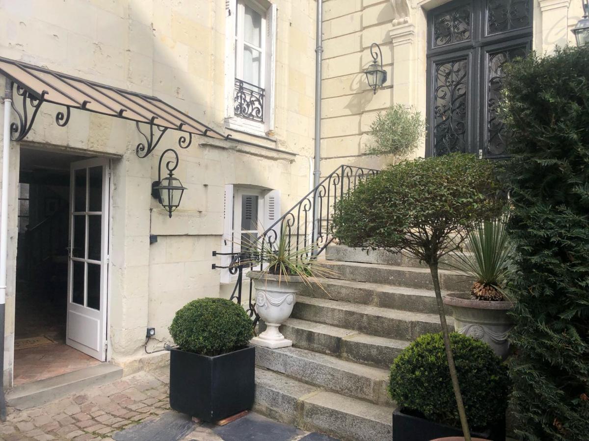 Bulles De Loire Bed & Breakfast Saumur Exterior photo